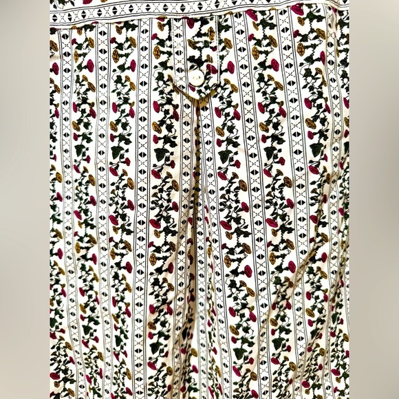 Prides Landing vintage Patterned Button-Up floral Shirt. Size MP. GUC - Picture 6 of 14